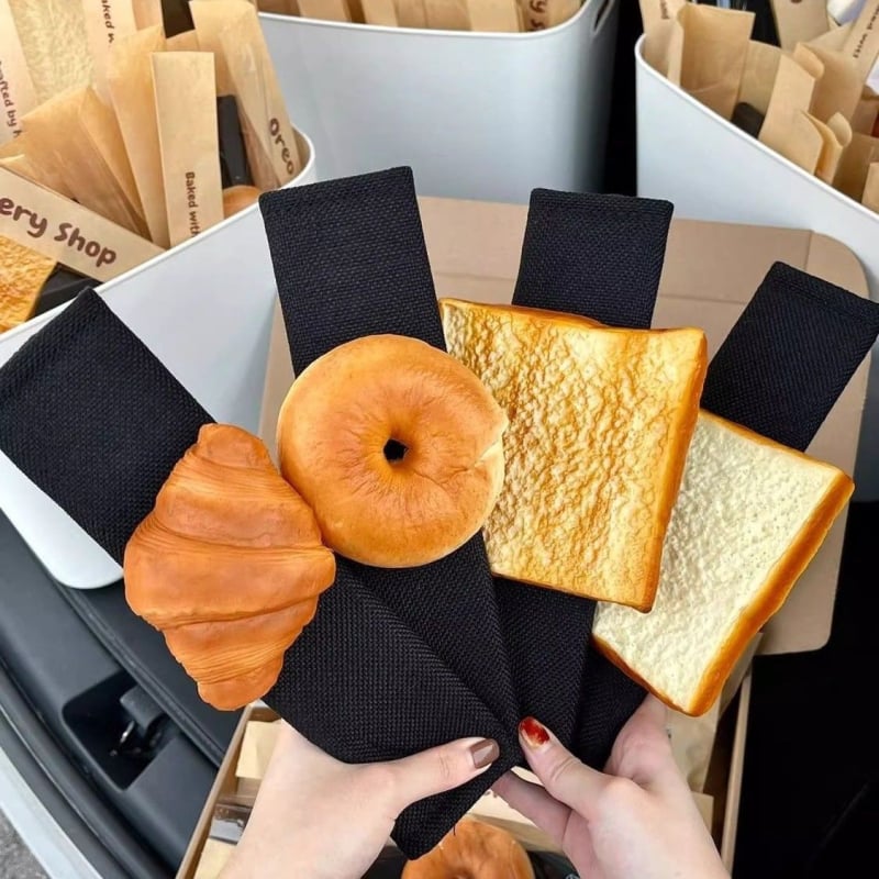 Auto sigurnosni jastučić za ramenski pojas s dizajnom bagela, PU materijal, 120 g, dekorativni dodatak, poklon za rođendan i blagdane