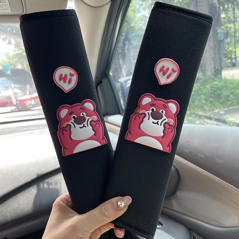 Dekorativni dodatak za automobilsku sigurnosnu traku | Ice silk materijal | Mogućnost personalizacije | Ispis logotipa na raspolaganju