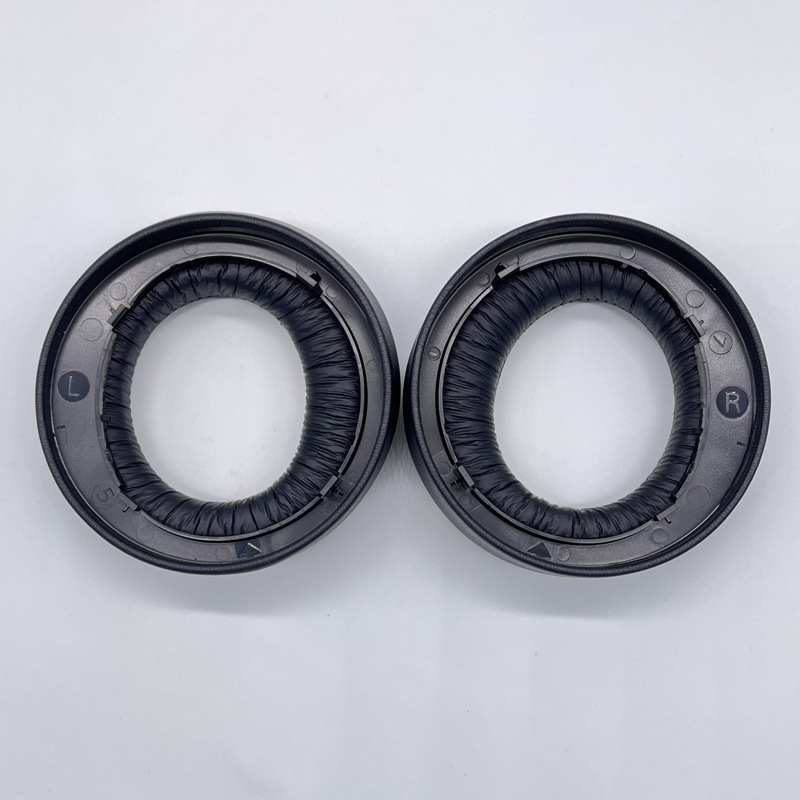 Sony PS5 PULSE 3D fülvédő bőrtok; anyagok: proteín bőr, flanel, háló, gél; 2 darabos készlet; mintára szabható egyénre szabás; 7 napos visszaküldés ok nélkül