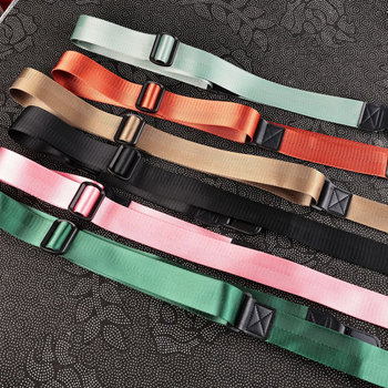 Gisergar G38 Curea de umăr pentru camere mirrorless/DSLR — design diagonal încrucișat, eliberare rapidă, compatibilă PD Quick Release