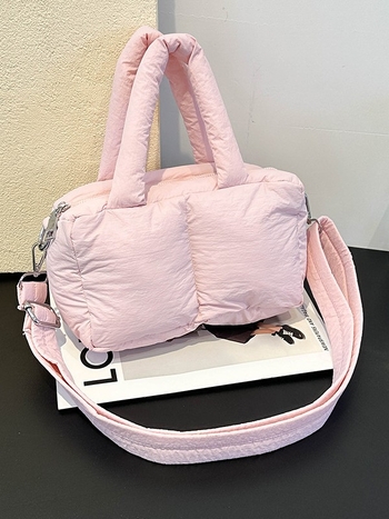 Geantă de umăr din material textil, stil pernă, formă dreptunghiulară, închidere cu fermoar, căptușeală din poliester, Toamna 2025