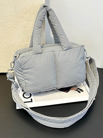 Geantă de umăr din material textil, stil pernă, formă dreptunghiulară, închidere cu fermoar, căptușeală din poliester, Toamna 2025