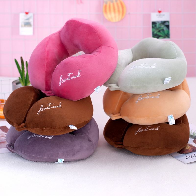 Pernă de călătorie în formă de U pentru gât, umplutură PP 3D, înălțime nucleu 14 cm, husă din velur Crystal Super Soft, potrivită pentru adulți.