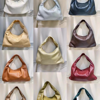 Geantă Tote din PU, formă de scoică, închidere cu fermoar, construcție moale, buzunar intern cu fermoar și buzunar pentru telefon