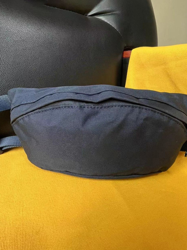 Pojasna torbica bez kopče - platnena, vodootporna, unisex, ulični stil, podstava od poliestera