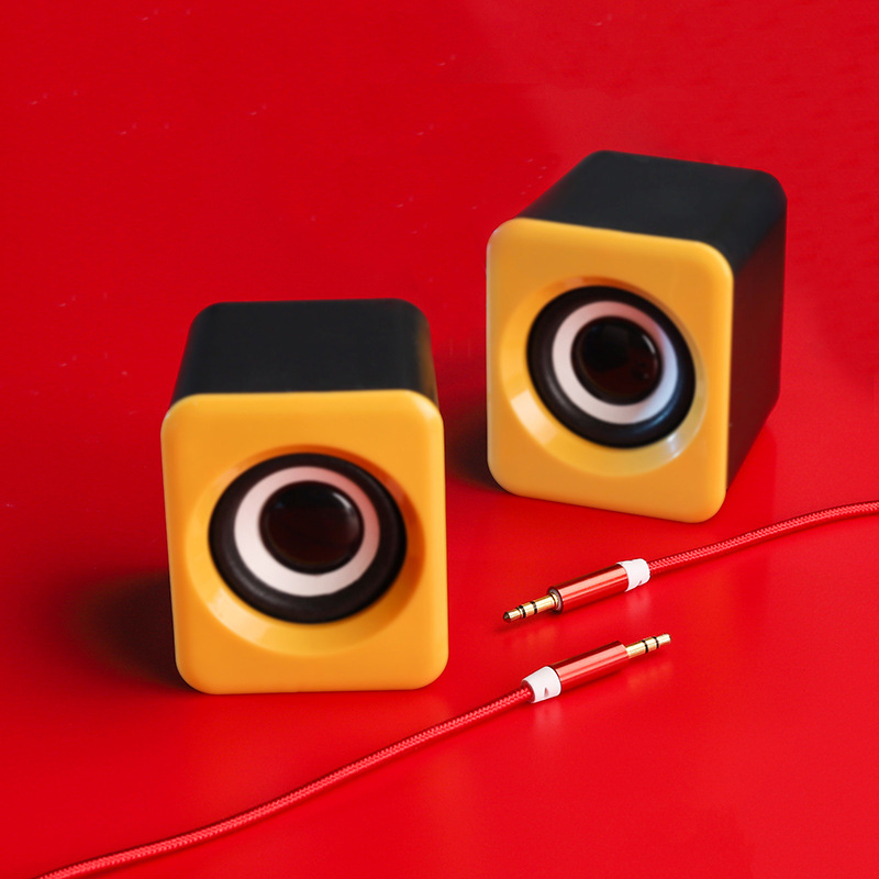 Audio kabel 3,5 mm s najlonskom pletenicom, jezgro od čelika prekriveno bakrom i niklani konektori, model YPX
