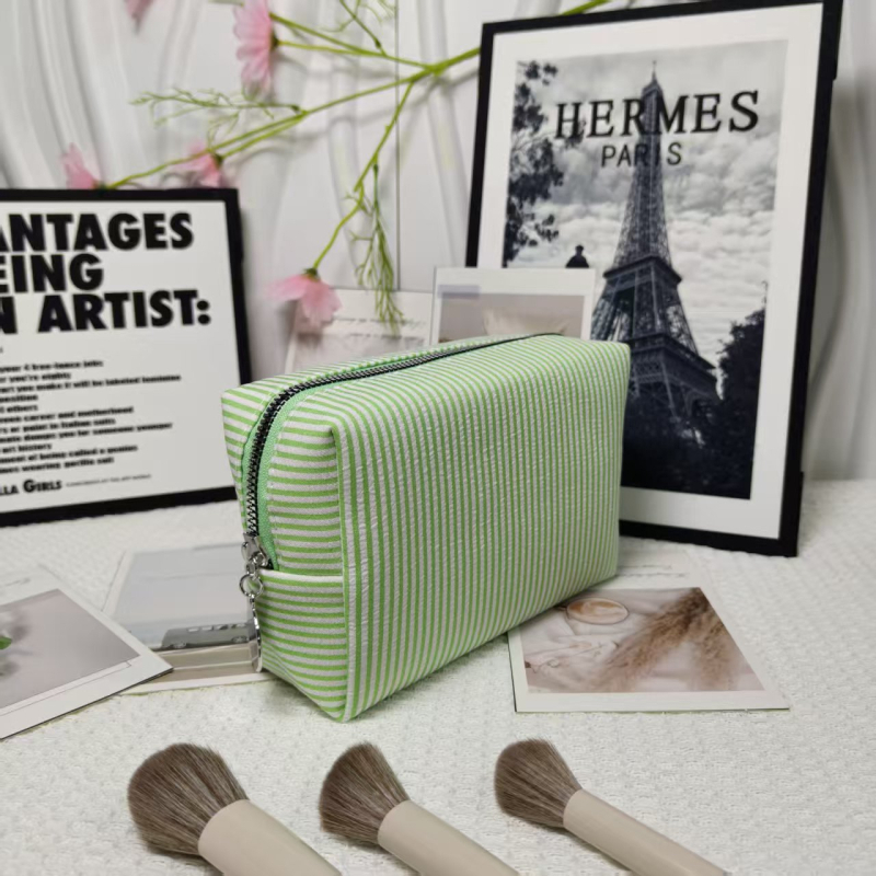 Козметична чанта с голям капацитет, полиестер с райета, лека и издръжлива, унисекс дизайн