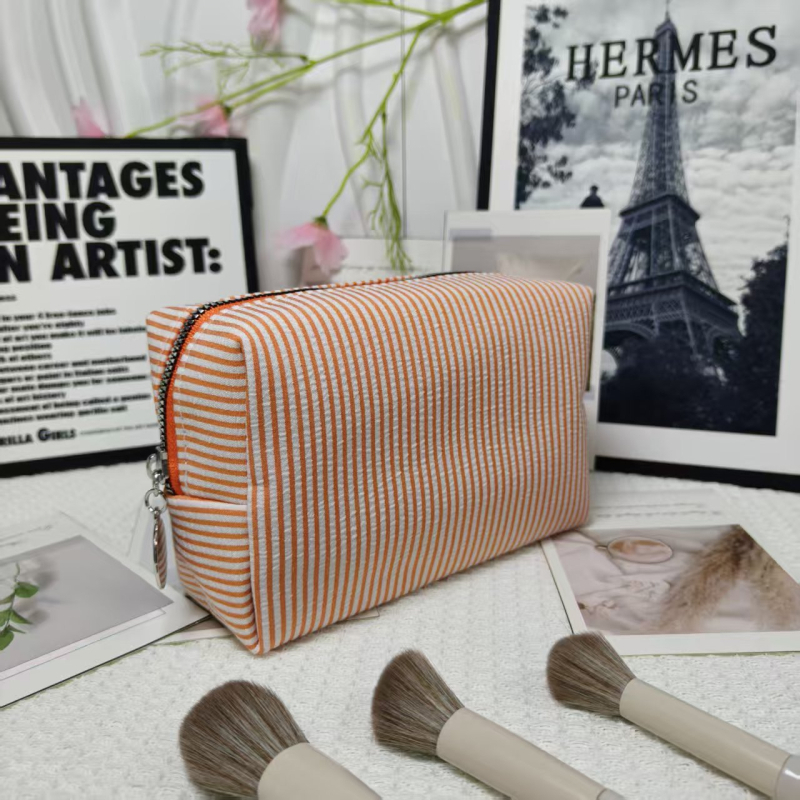 Козметична чанта с голям капацитет, полиестер с райета, лека и издръжлива, унисекс дизайн