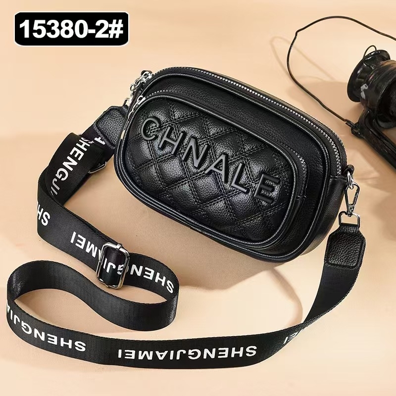 Geantă crossbody, formă pătrată, quilting diamant, broderie, piele PU moale, buzunar intern cu fermoar