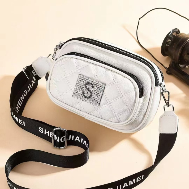 Geantă crossbody, formă pătrată, quilting diamant, broderie, piele PU moale, buzunar intern cu fermoar