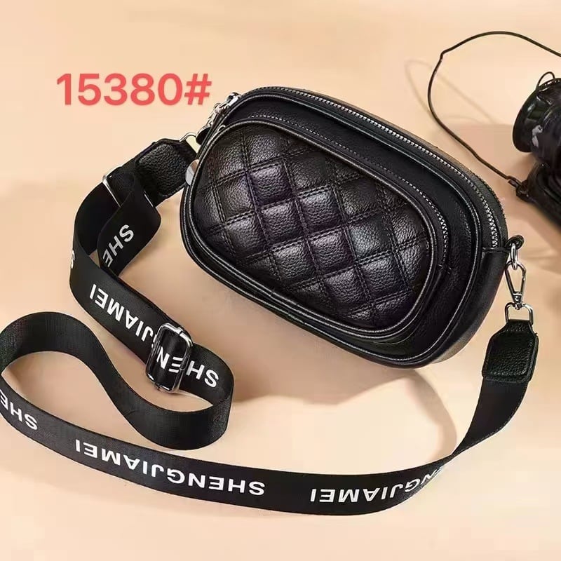 Geantă crossbody, formă pătrată, quilting diamant, broderie, piele PU moale, buzunar intern cu fermoar