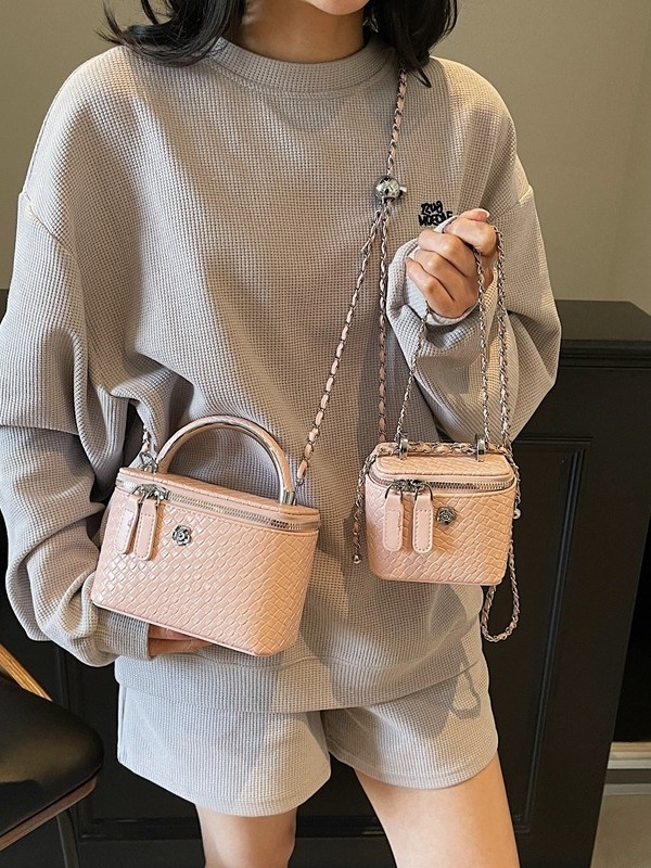 Geantă crossbody de tip cutie pentru femei, cu model țesut, PU, fermoar, capac, căptușeală poliester, o singură curea, potrivită pentru purtare zilnică, primăvara 2025.