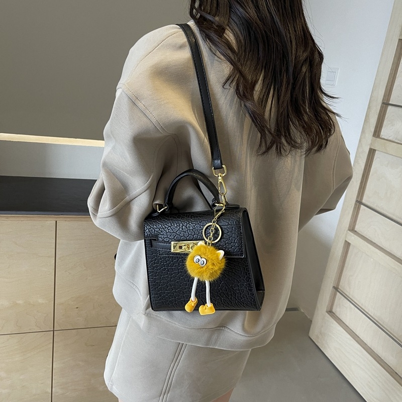 Ženska mala crossbody torbica u Kelly stilu, gradska jednostavnost, PU materijal, horizontalni kvadratni oblik, zaključavanje, bez podstave