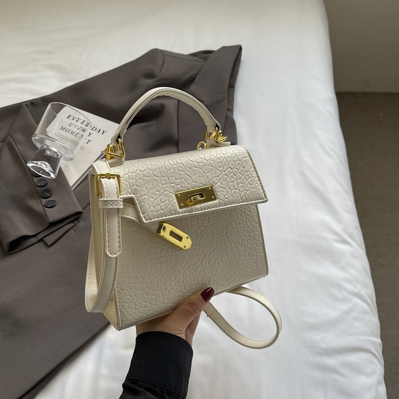 Ženska mala crossbody torbica u Kelly stilu, gradska jednostavnost, PU materijal, horizontalni kvadratni oblik, zaključavanje, bez podstave