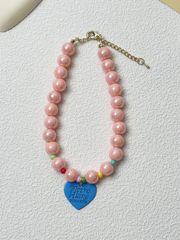 Dzīvnieku kaklarota kaķiem un suņiem - sirds kulons, rezīna pērlītes, elastīga, princeses stils, mīlestības raksts