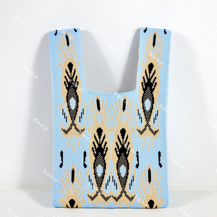 Unisex pletena torba s Adelais Silk Pattern, poliester materijal, uspravni kvadratni oblik, pretinac za mobitel.