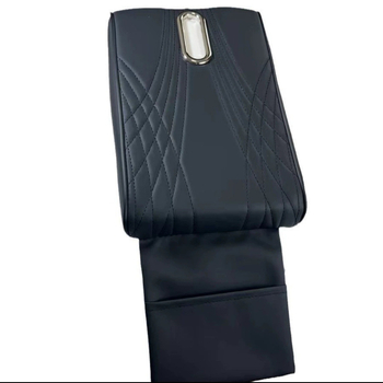 Autókarfás szervező – bőr, 4 az 1-ben, zsebkendő- és pohártartóval, univerzális illeszkedés