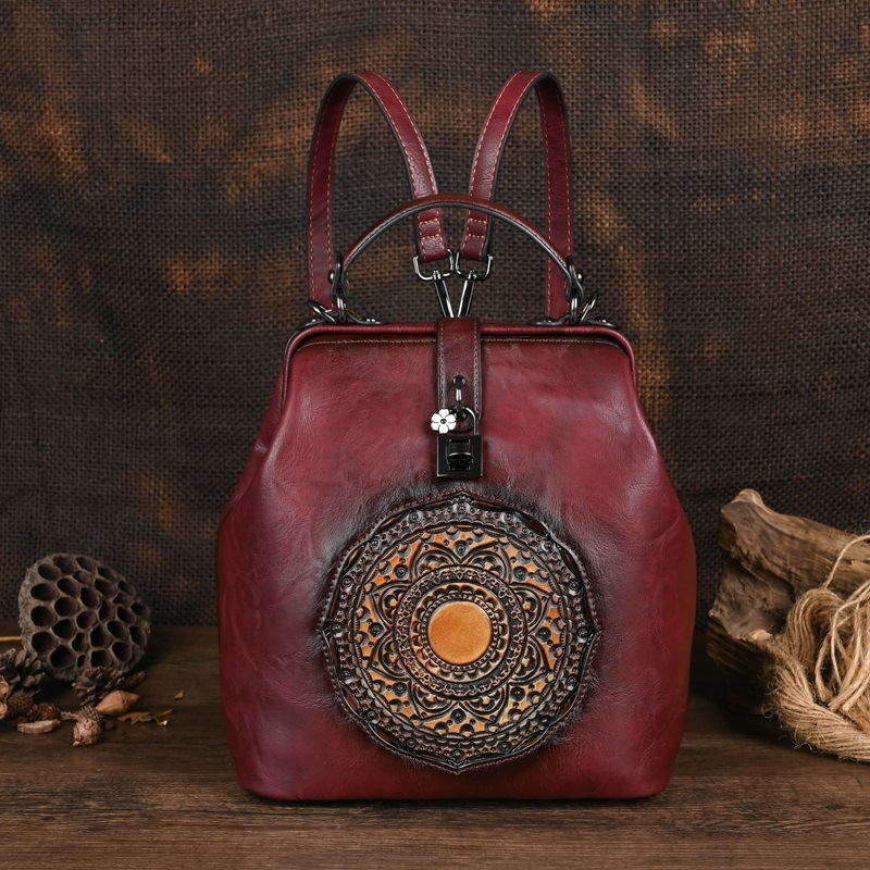 Ženski ruksak u urbanom jednostavnom stilu s embossiranim vintage dizajnom, PU materijal (PU materijal, urban stil, Draasher kopča, unutarnji džepovi, vodootporan)