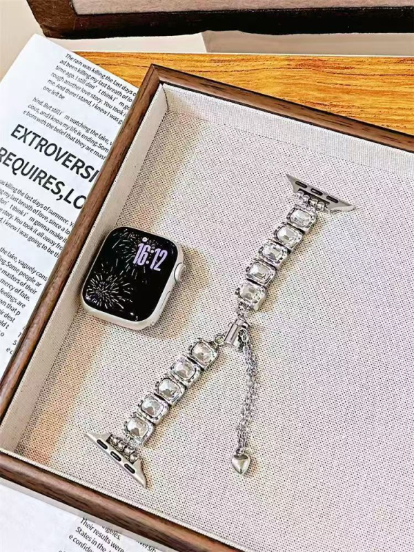 Brățară de ceas compatibilă cu Apple Watch, Huawei GT5 și Xiaomi 89Pro — elastică cu rhinestones; Material: aliaj de zinc cu cristale; lățime interfețe: 14 mm; stil: la modă; cataramă: buclă unică