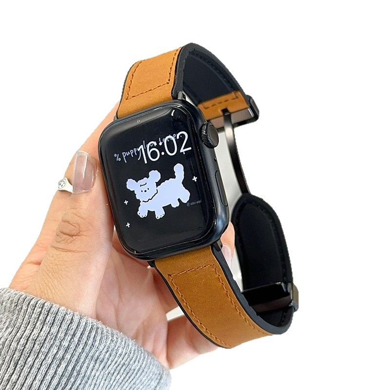 Remen za Apple Watch: prava koža, magnetska kopča, moderan stil, kompatibilan s Apple Watch, težina 30 g