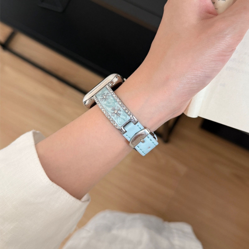 Kožna narukvica za iWatch S10 s emajliranim dizajnom srca — opća kompatibilnost, materijal: koža, stil: modan