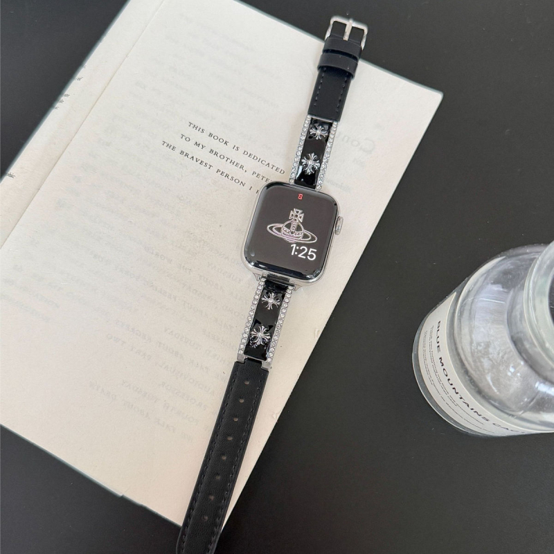 Kožna narukvica za iWatch S10 s emajliranim dizajnom srca — opća kompatibilnost, materijal: koža, stil: modan