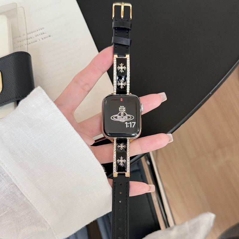 Kožna narukvica za iWatch S10 s emajliranim dizajnom srca — opća kompatibilnost, materijal: koža, stil: modan