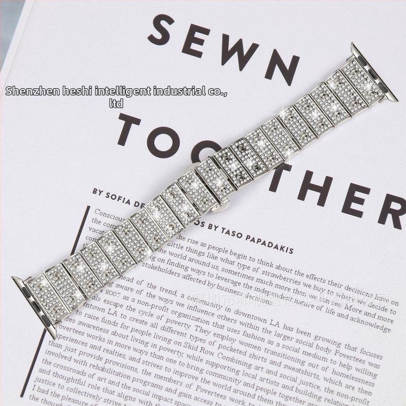  Kovový remienok pre Apple Watch Ultra 2, šírka 20 mm, hmotnosť 65 g, uvedený na trh v roku 2022