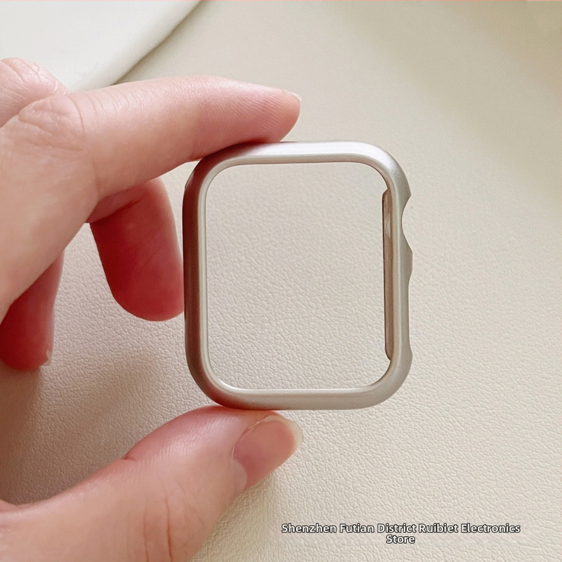 Ochranný kryt s krištáľmi pre Apple Watch, farba Starlight, kompletné krytie Series 9/8 a SE (iWatch 10. generácia)