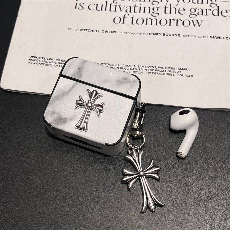 Kućište za AirPods 4 / Pro 3 s križnim dizajnom, umjetna koža, ručna izrada, univerzalno kompatibilno s Apple, tekstualni motiv