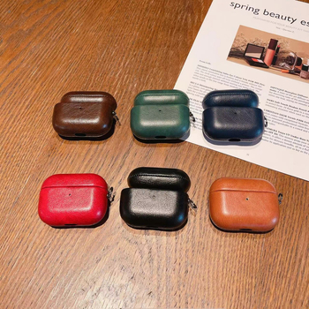 Apple AirPods védő kemény tok – műbőr, velúr, PC; matt felület; kézzel készített; kompatibilis AirPods 1/2/3/4 és Pro 2