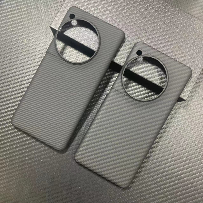 Carcasă Shield shell pentru OnePlus 12 și OnePlus 11 – Kevlar, manufactură manuală, carcasă rigidă, rezistență la uzură, la căderi și la amprente