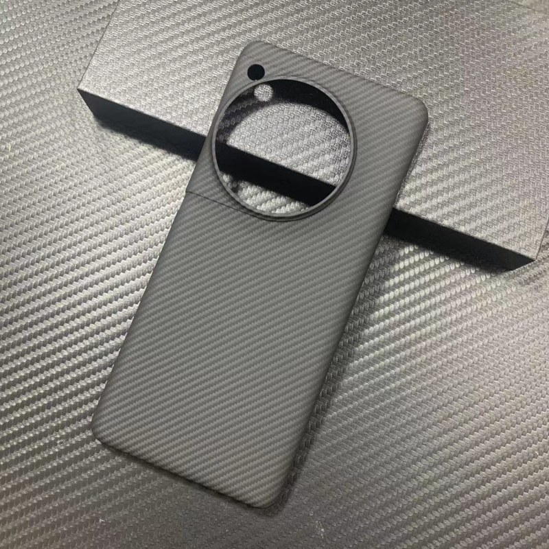 Carcasă Shield shell pentru OnePlus 12 și OnePlus 11 – Kevlar, manufactură manuală, carcasă rigidă, rezistență la uzură, la căderi și la amprente
