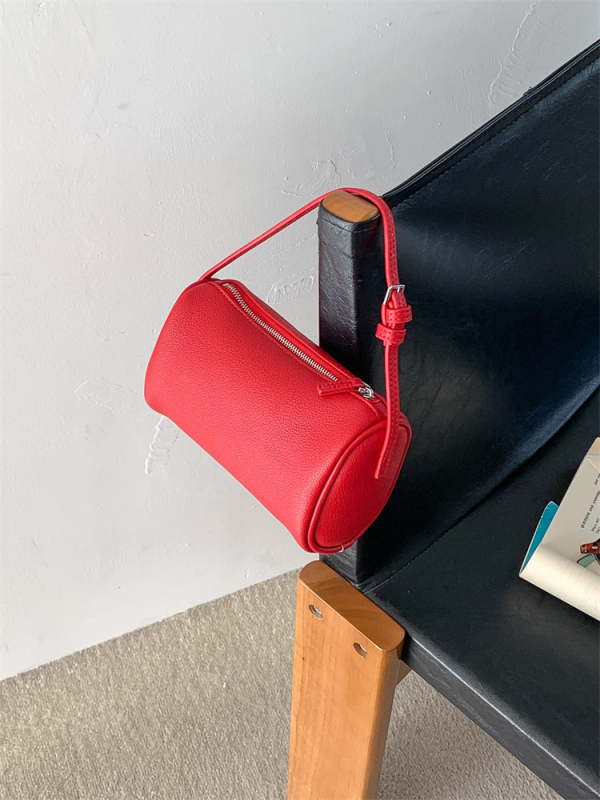 Ženska crossbody torba, horizontalni kvadratni oblik, PU koža, poliester podstava, zatvarač, dvostruki remeni