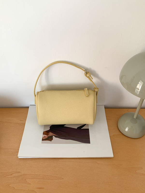 Ženska crossbody torba, horizontalni kvadratni oblik, PU koža, poliester podstava, zatvarač, dvostruki remeni