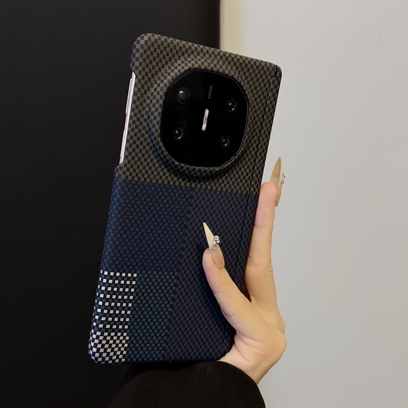 Huawei Mate X6 калъф за телефон със стил централна ос, PC материал, магнитно задържане, защита при изпускане и отвеждане на топлината