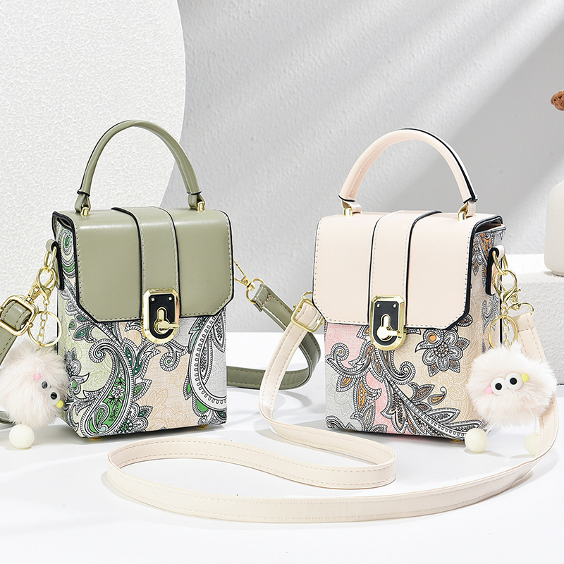 Indulge ženska crossbody torba — urban minimalist stil, PU koža, horizontalni kvadratni oblik, zatvarač na otvaranje, unutarnji pretinci: džep sa zatvaračem, džep za telefon, džep za ID