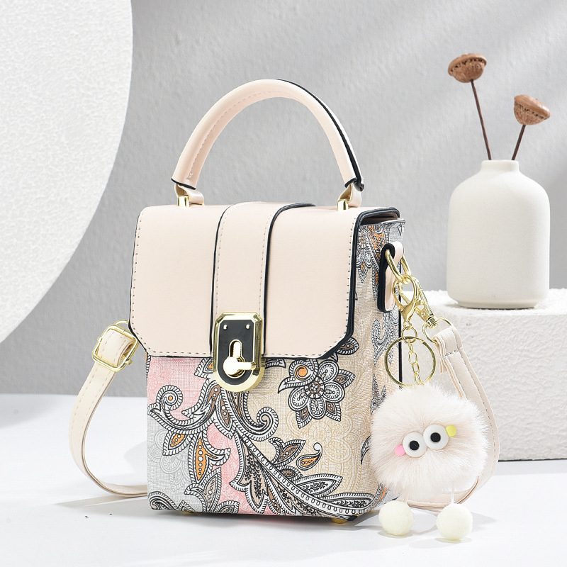 Indulge ženska crossbody torba — urban minimalist stil, PU koža, horizontalni kvadratni oblik, zatvarač na otvaranje, unutarnji pretinci: džep sa zatvaračem, džep za telefon, džep za ID