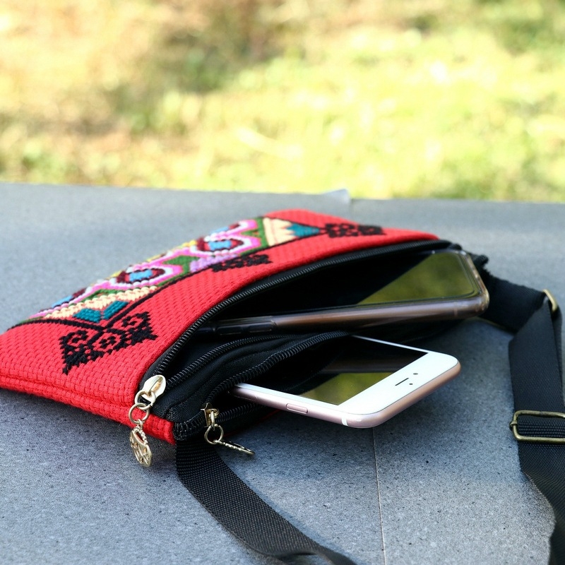 Yunnai народно-стилна бродирана кръстосана чанта-портфейл с цип, памук и лен, вътрешен джоб за телефон