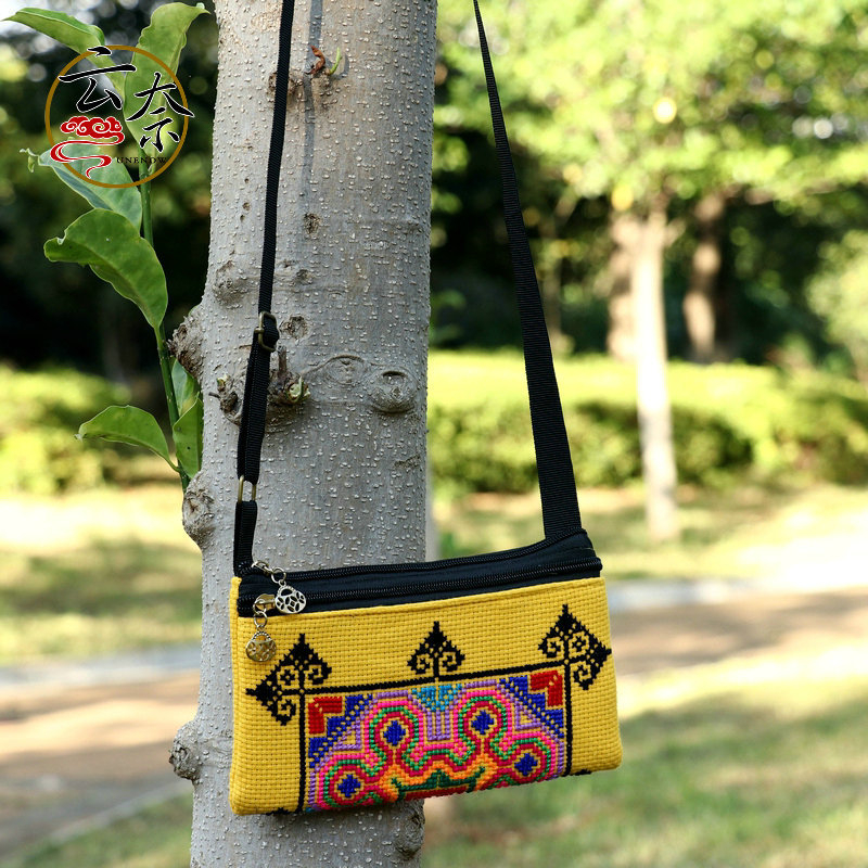 Yunnai народно-стилна бродирана кръстосана чанта-портфейл с цип, памук и лен, вътрешен джоб за телефон
