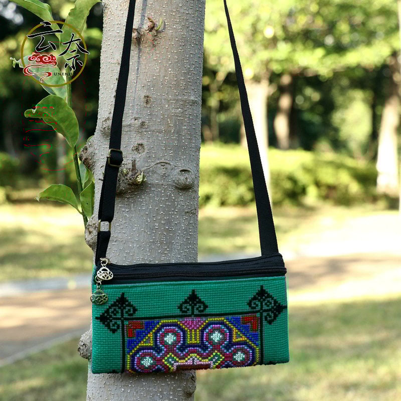 Yunnai народно-стилна бродирана кръстосана чанта-портфейл с цип, памук и лен, вътрешен джоб за телефон