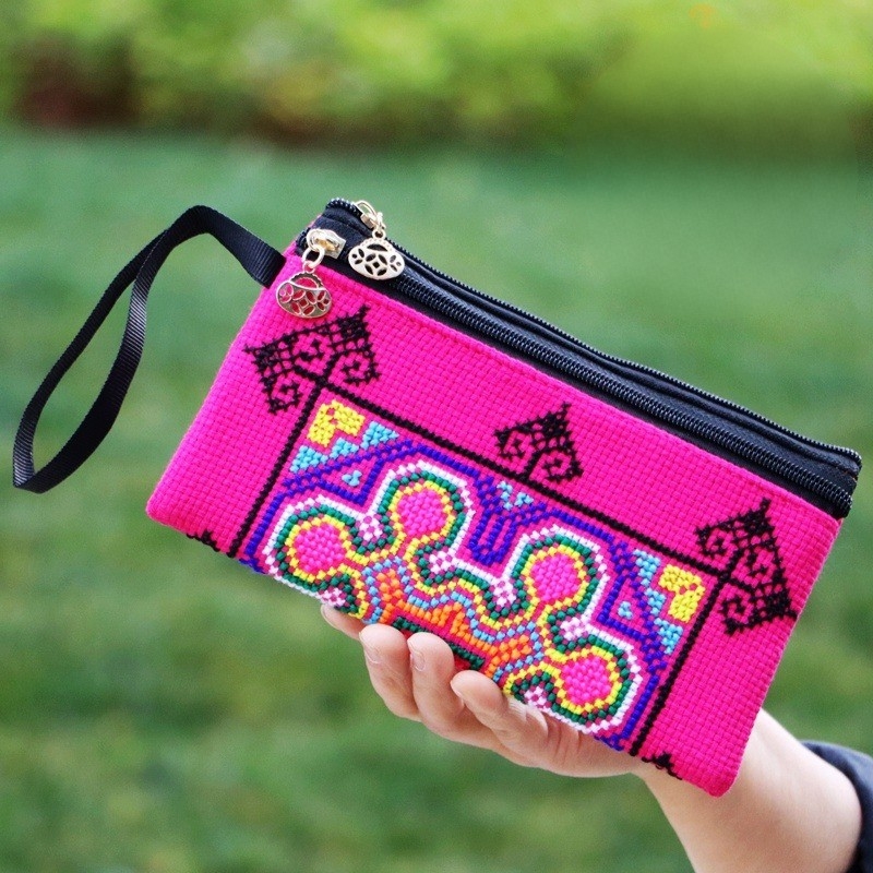 Yunnai народно-стилна бродирана кръстосана чанта-портфейл с цип, памук и лен, вътрешен джоб за телефон