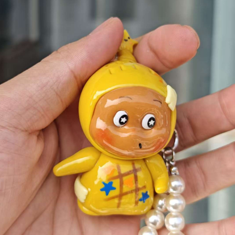 Labubu privjesak za ključeve od smole - ručno izrađeno, korejskog stila, individualno zapakirano