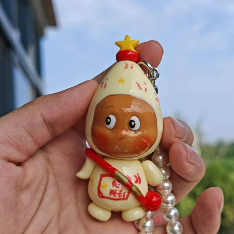Labubu privjesak za ključeve od smole - ručno izrađeno, korejskog stila, individualno zapakirano