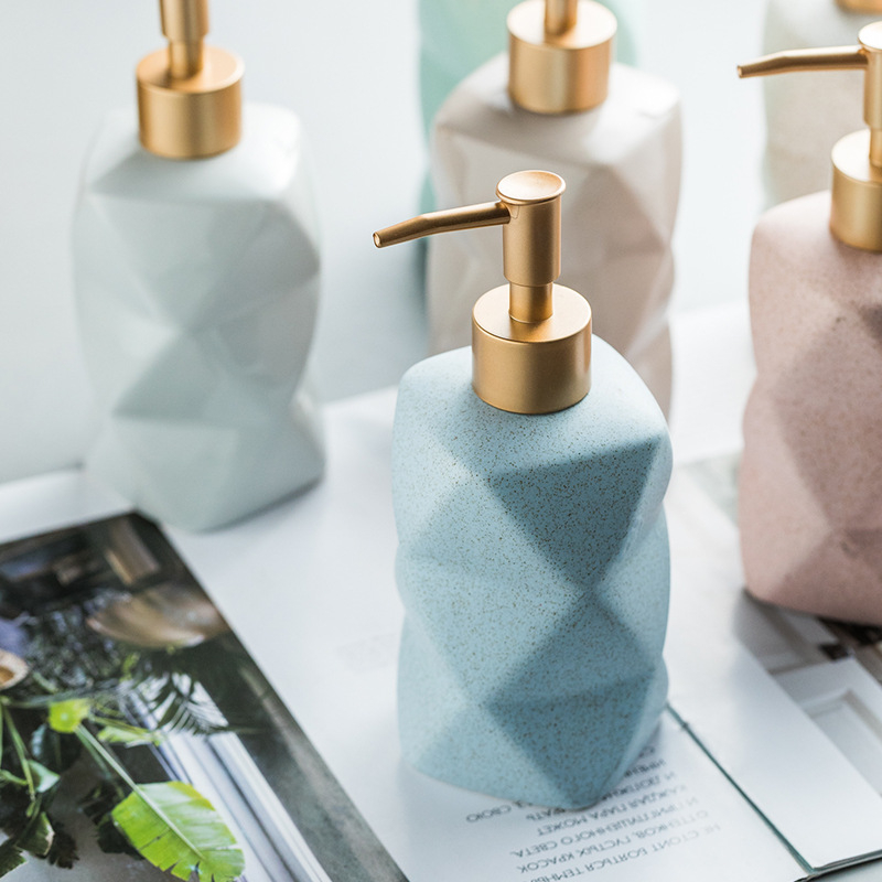 Nordic Color Glaze keramički dozator bočica za sapun, gel za tuširanje, šampon i losion, mat tekstura; Materijal: keramika; Težina: 0.3; Obrada: glaziranje; Stil: Novi kineski stil