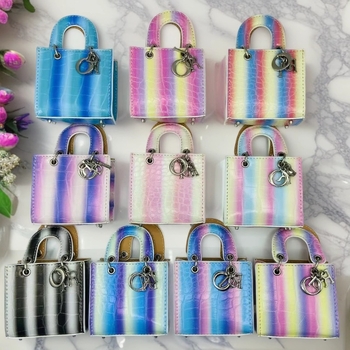 Geantă crossbody din PU cu gradient, model cu dungi, respirabilă și ultraușoară