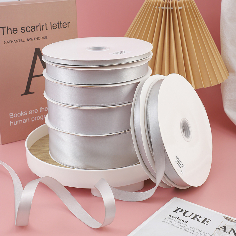 Panglică poliester pentru cadouri de la Benlei Webbing, cod A2 — pentru împachetarea cadourilor, decorarea nunții și ambalarea florilor