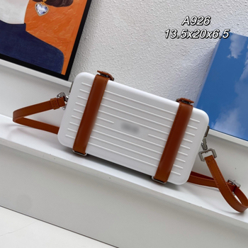 Чанта през рамо с твърд корпус, уличен стил, естествена кожа, хоризонтална квадратна форма, закопчаване с връзка, вътрешен джоб за телефон и ID карта