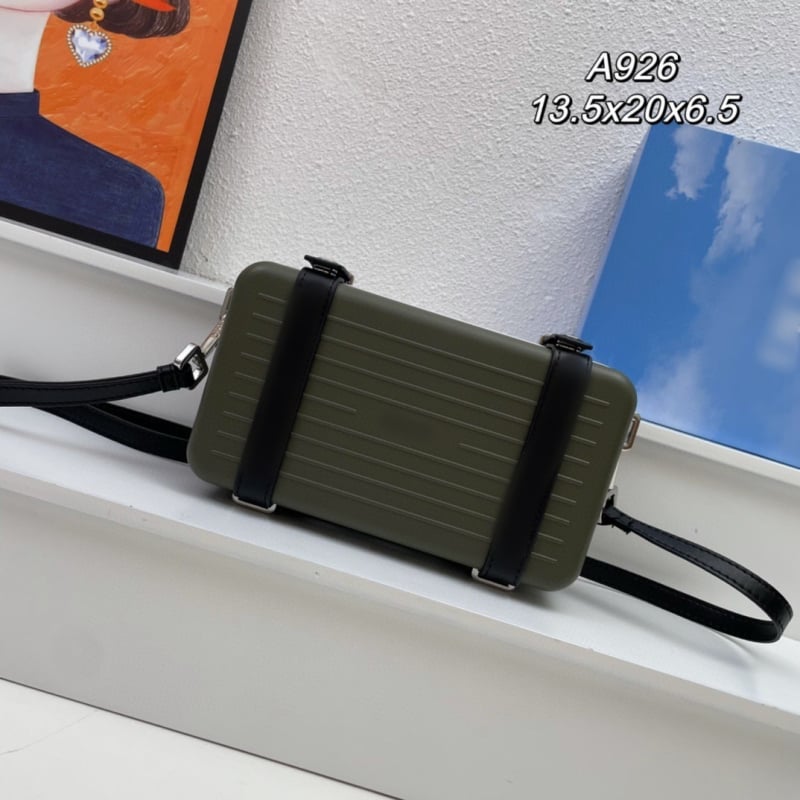 Чанта през рамо с твърд корпус, уличен стил, естествена кожа, хоризонтална квадратна форма, закопчаване с връзка, вътрешен джоб за телефон и ID карта