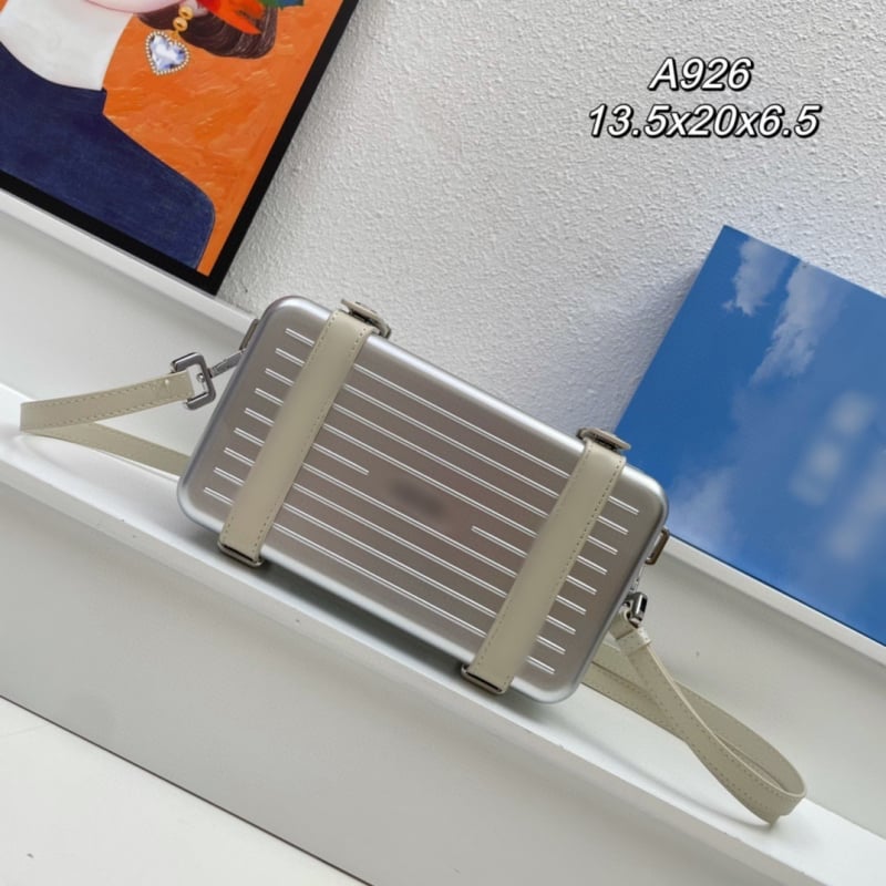 Чанта през рамо с твърд корпус, уличен стил, естествена кожа, хоризонтална квадратна форма, закопчаване с връзка, вътрешен джоб за телефон и ID карта